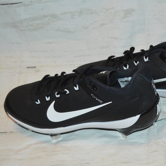 nike flywire baseball